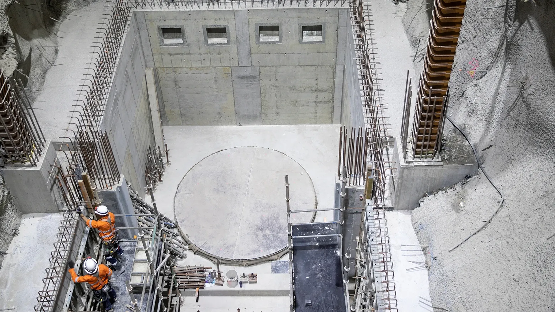 Construction of an underground ore crusher