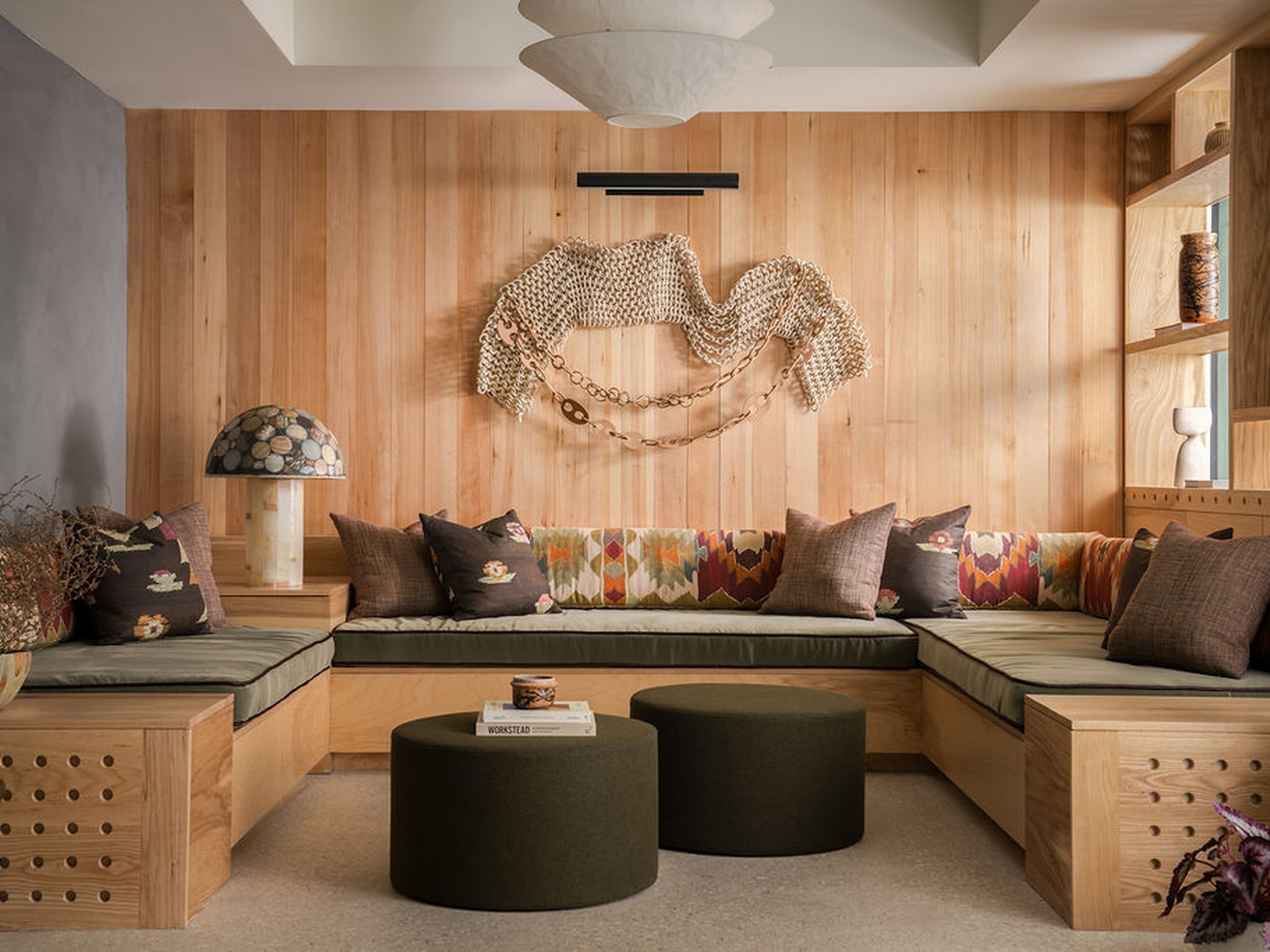 cadena clubhouse seating + chain artwork