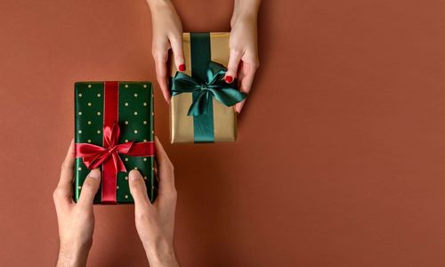Holiday Gift Guide for Paralegals