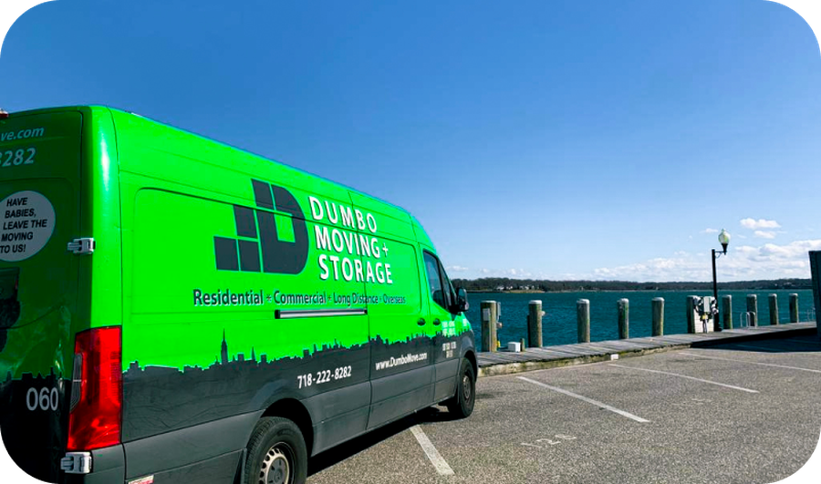 Dumbo Moving truck providing long-distance moving services from New York City.