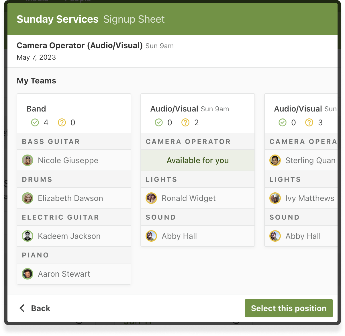 null A volunteer signup sheet with volunteers organize by position and team.