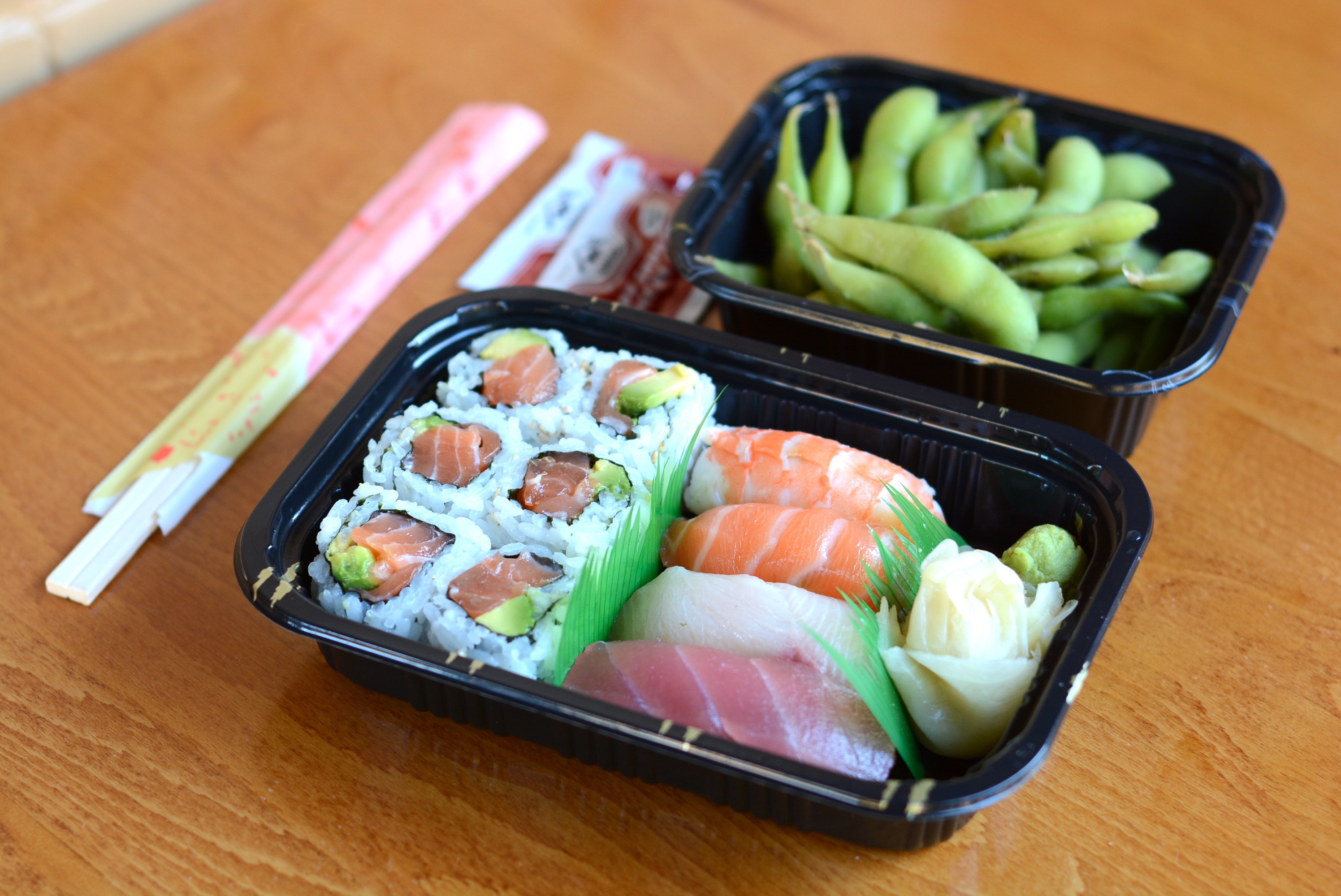 Where can I find sushi burritos or poke?