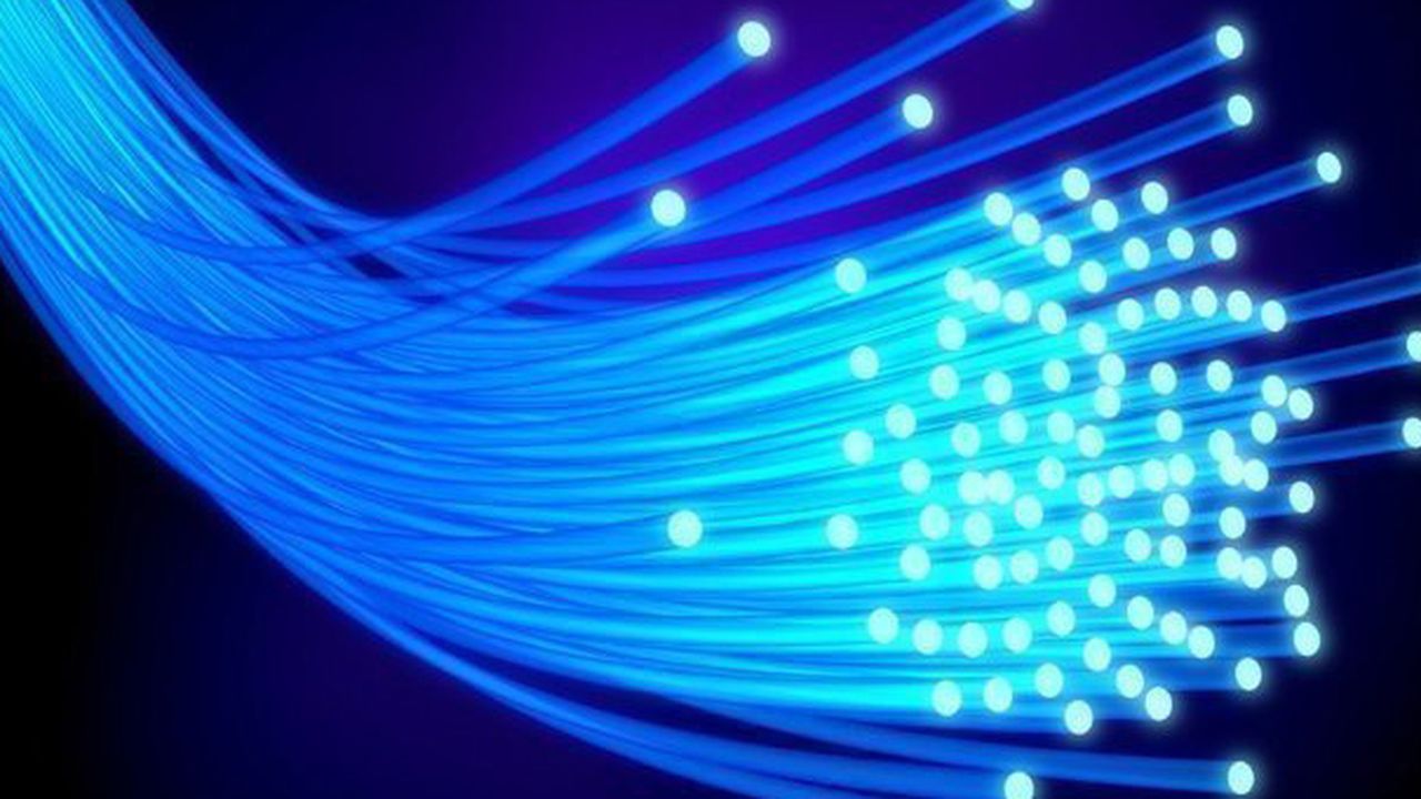 Fibre optic cable