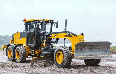 A Complete Overview on Motor Graders - Boom & Bucket