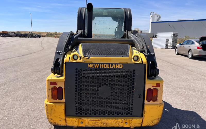 Best Skid Steers Skid Steer New Holland Boom & Bucket