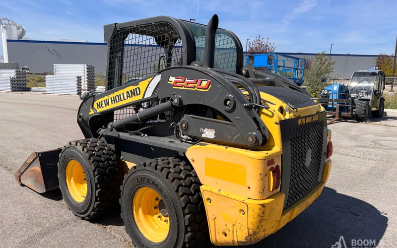 Best Skid Steers Skid Steer New Holland Boom & Bucket