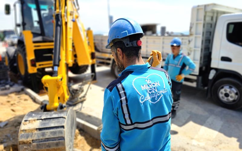 How to a Heavy Equipment Operator Boom & Bucket