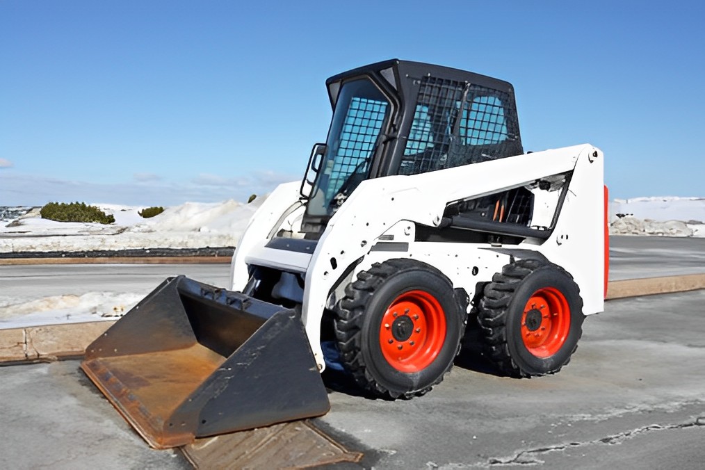 The Benefits of Owning a Gehl Skid Steer