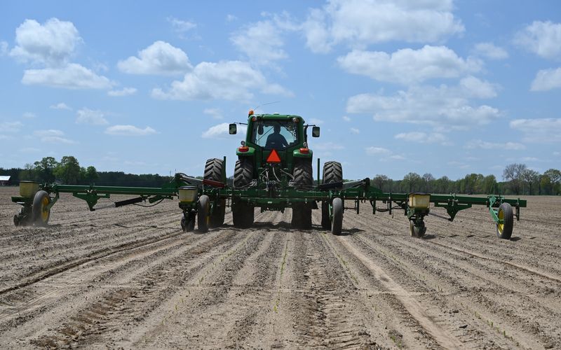 How to an Agricultural Equipment Technician