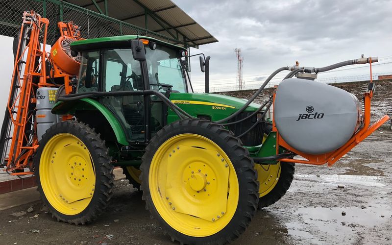 How to an Agricultural Equipment Technician