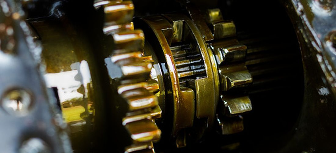 Optimizing Equipment Lubrication Techniques for Proper Application