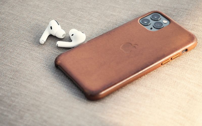 The Best Phone Cases for Construction Workers