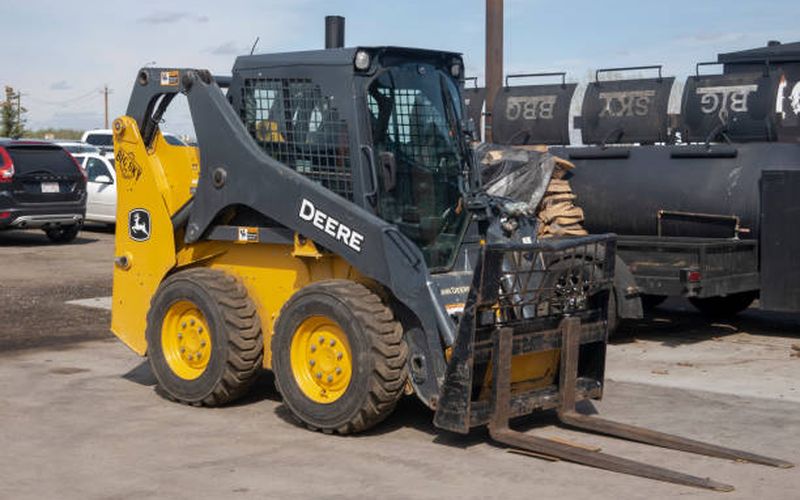 How to Start a Skid Steer Business in 5 Easy Steps