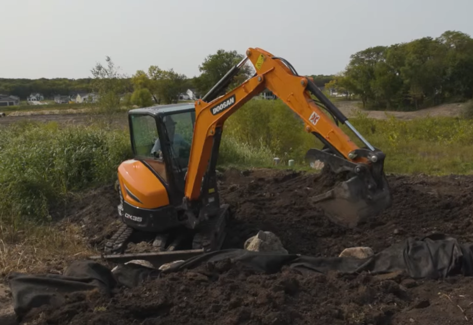 Hitachi ZX50U-5 vs. Kobelco SK55SRX-6
