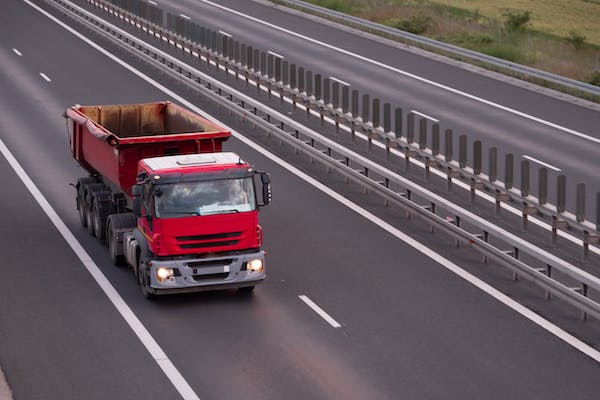 The Benefits of Owning a Peterbilt Dump Truck
