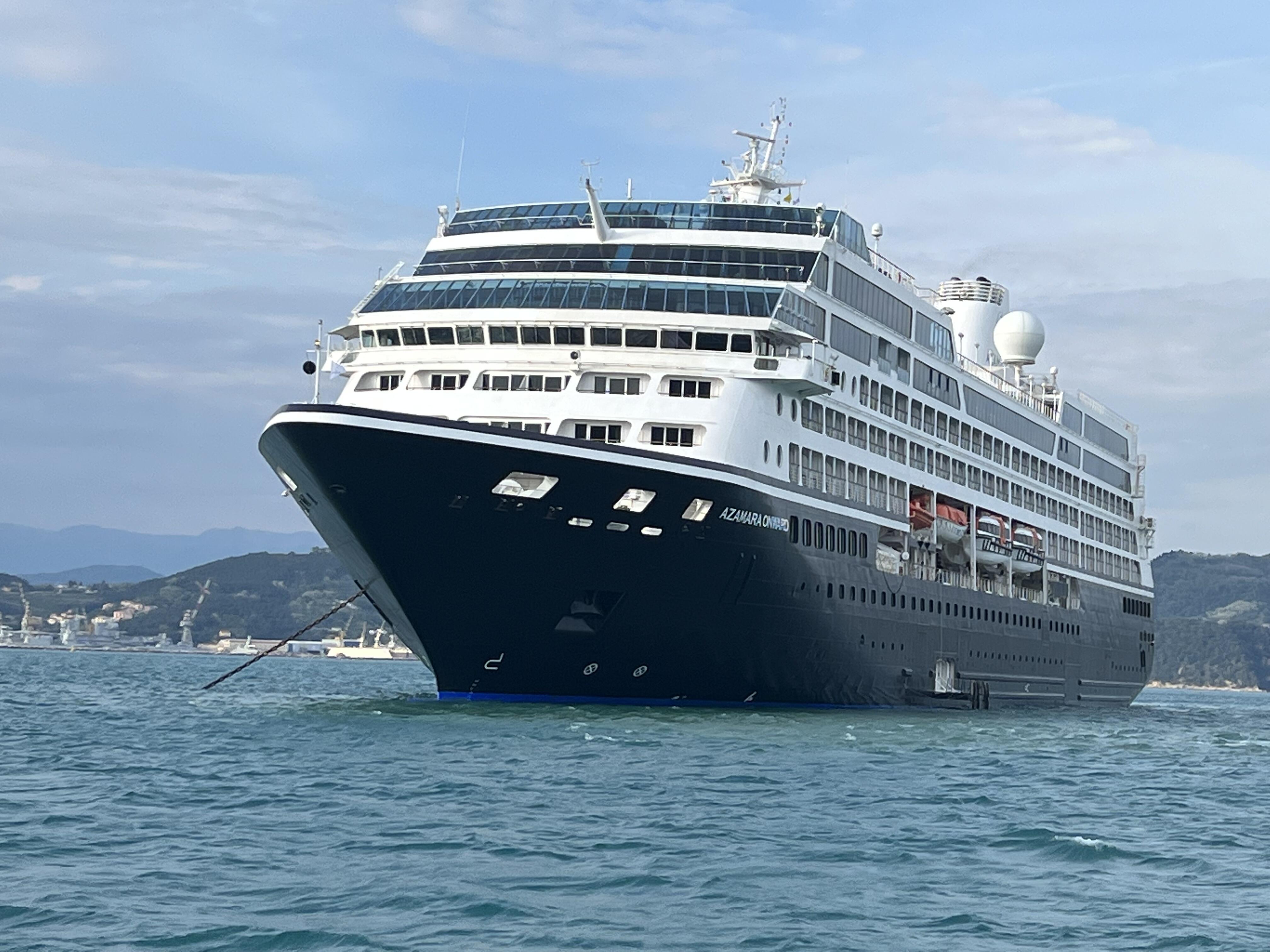 Azamara onward cruise ship 60 photos - Travelerscast.com