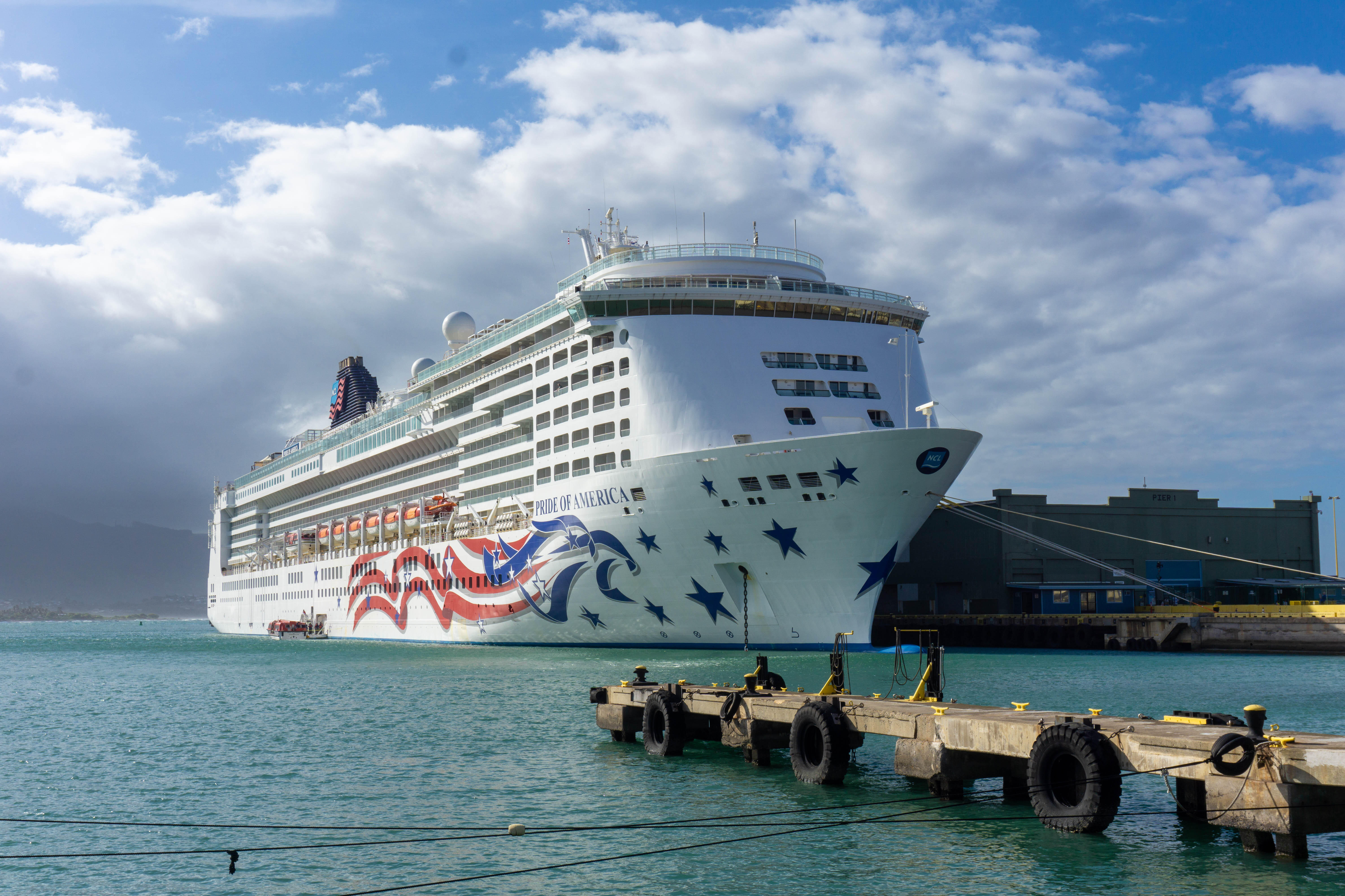 プライドオブオークニー Pride of America is Sailing Again; Live from NCL's Hawaii Cruise