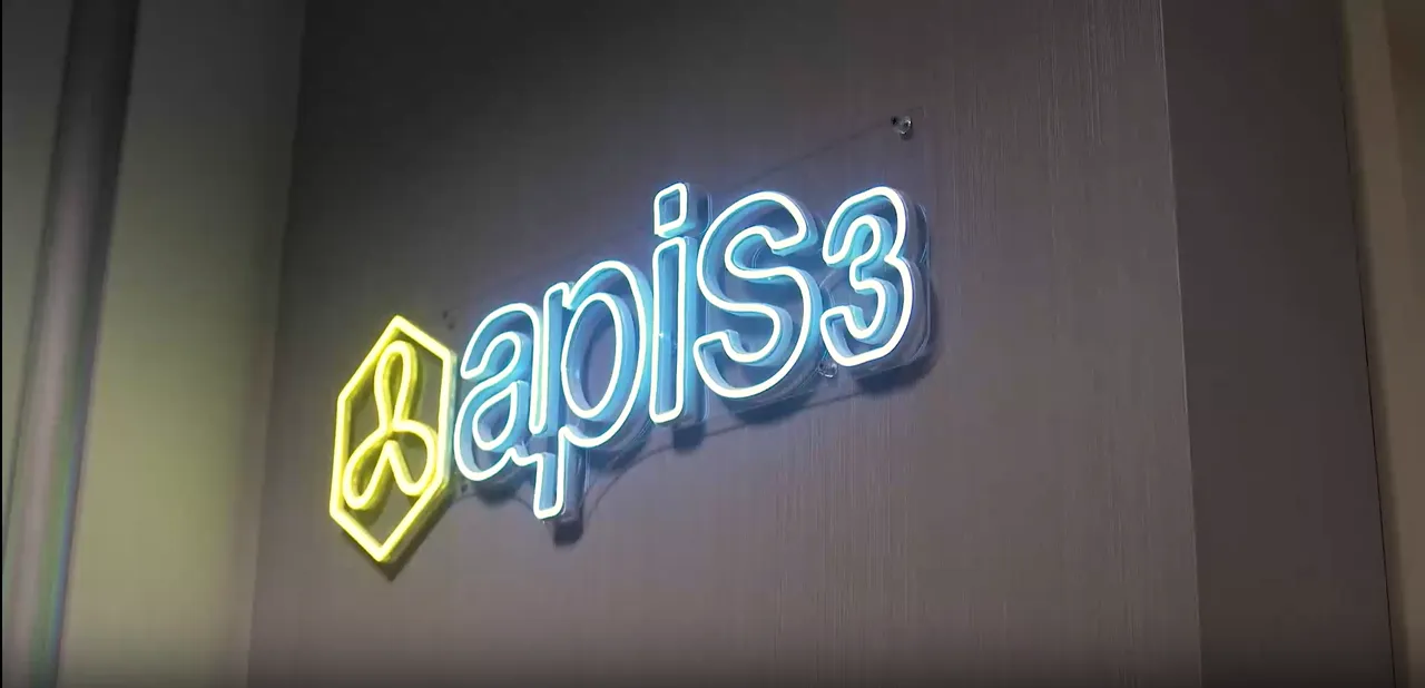 Vídeo de Apresentação apis3