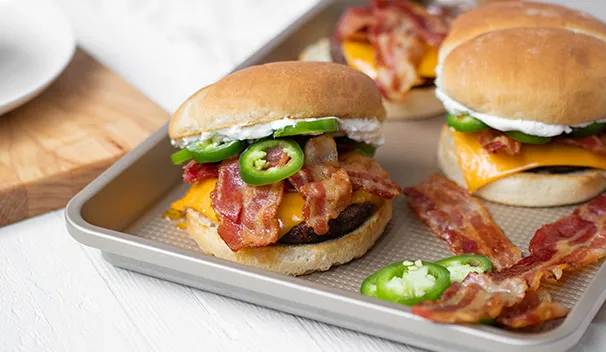 Bacon Jalapeño Popper Burgers