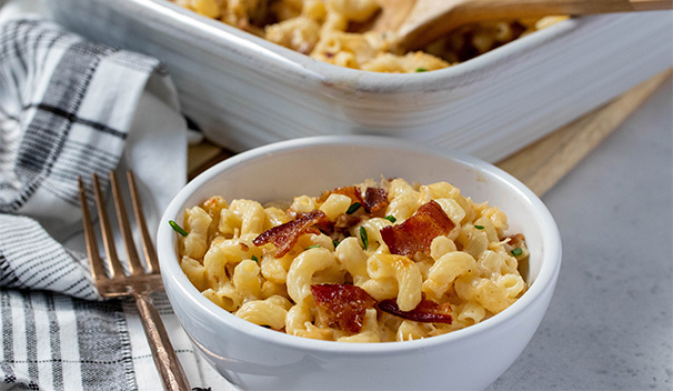 Smoked Gouda and Bacon Mac & Cheese