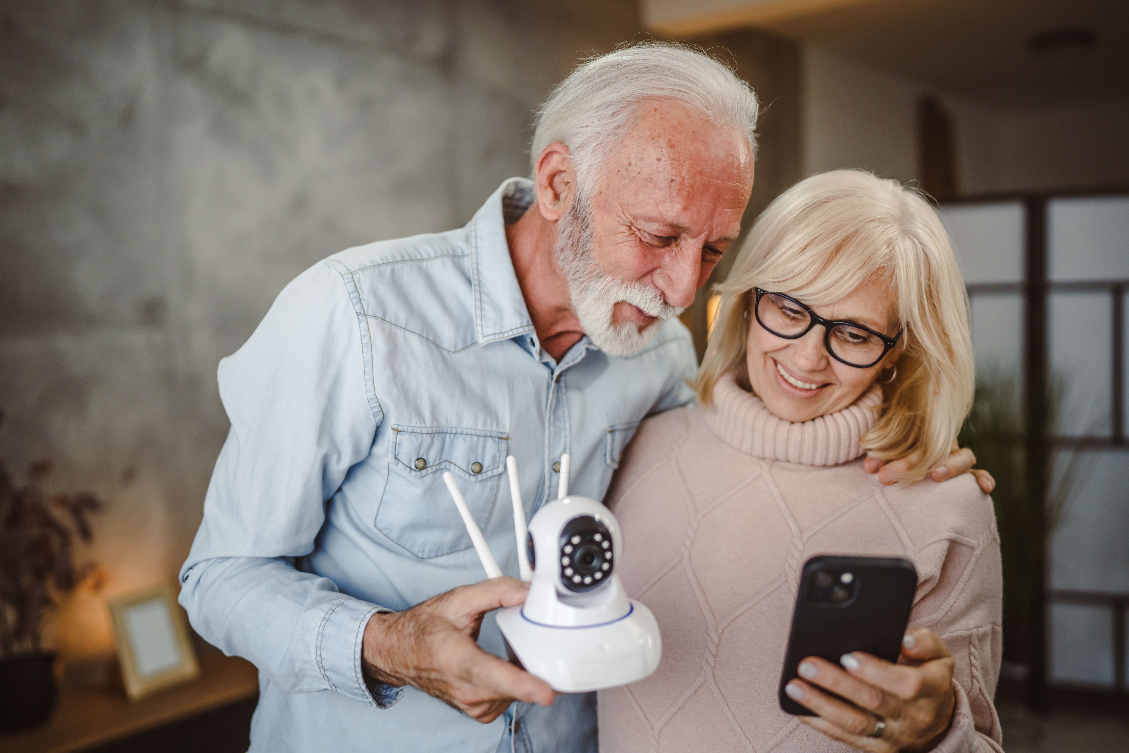 Smart technology and home devices helping older adults live independently 