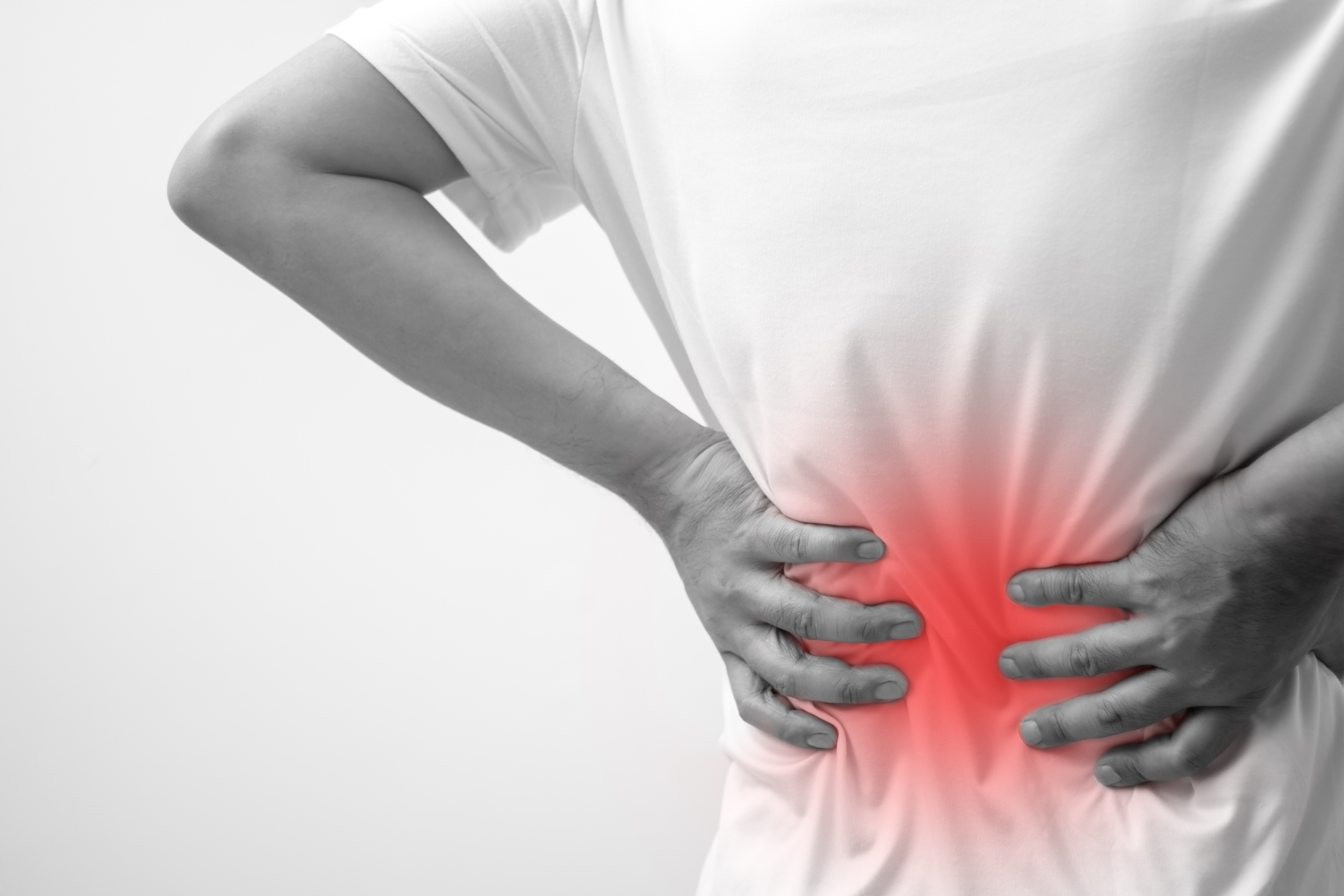 When to See a Doctor for Back Pain: Lower Left Back Pain & Emergency ...