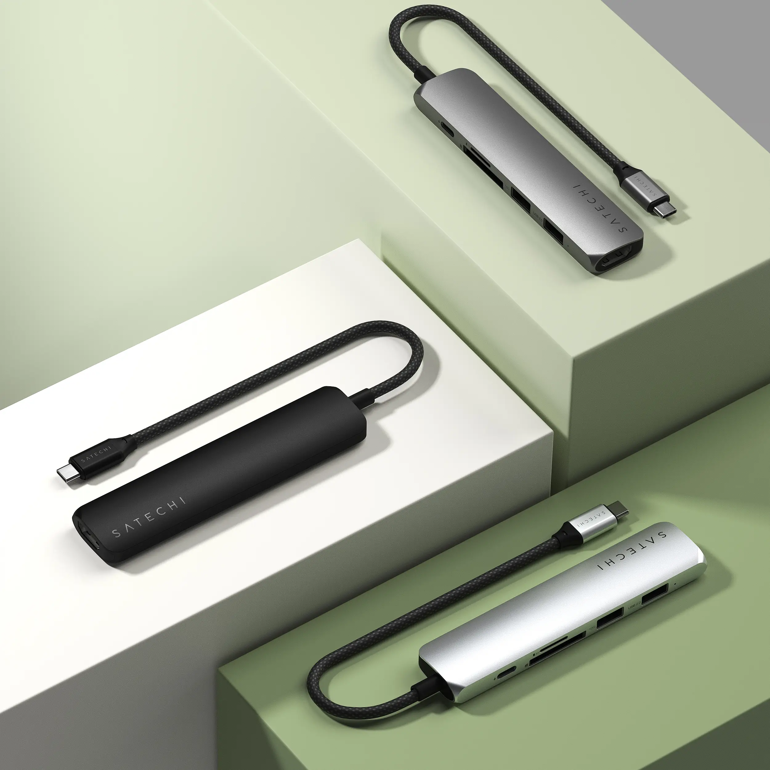 分配器・切替器 IZELL USB-C DocjkingStation with4Display Amazon.com: QIANRENON USB C Panel Threaded Fixed Mount