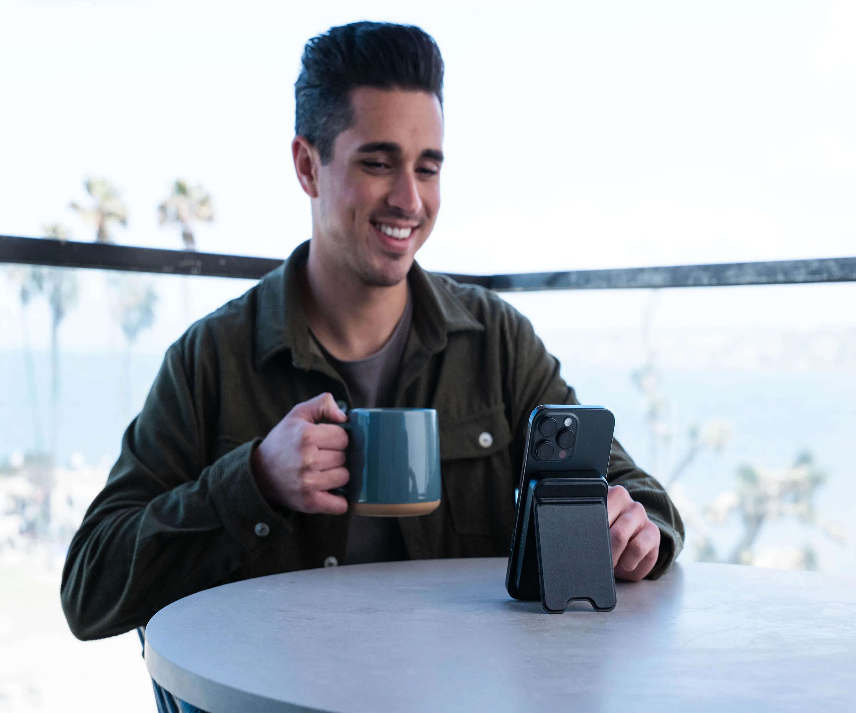 OntheGo™ Power Bank 5K & 10K stand