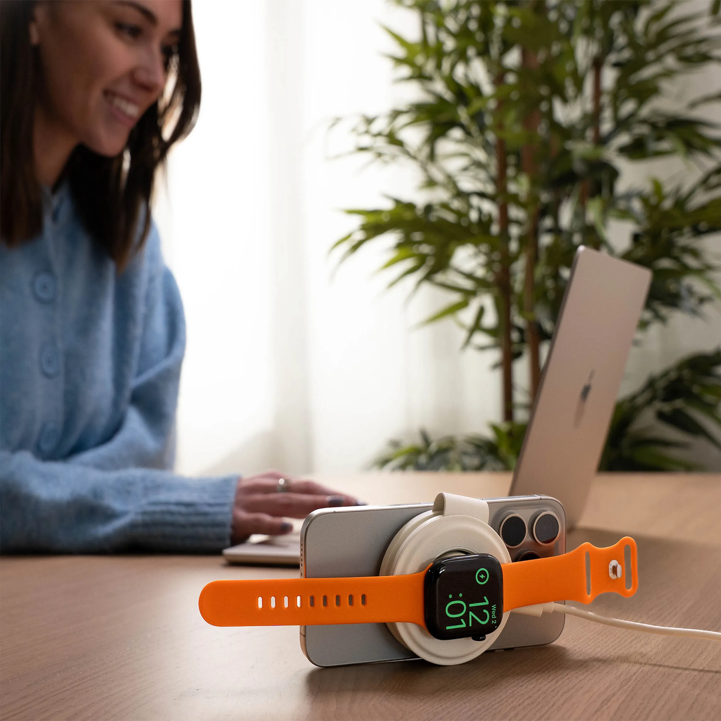 onthego-2-in-1-wireless-charger