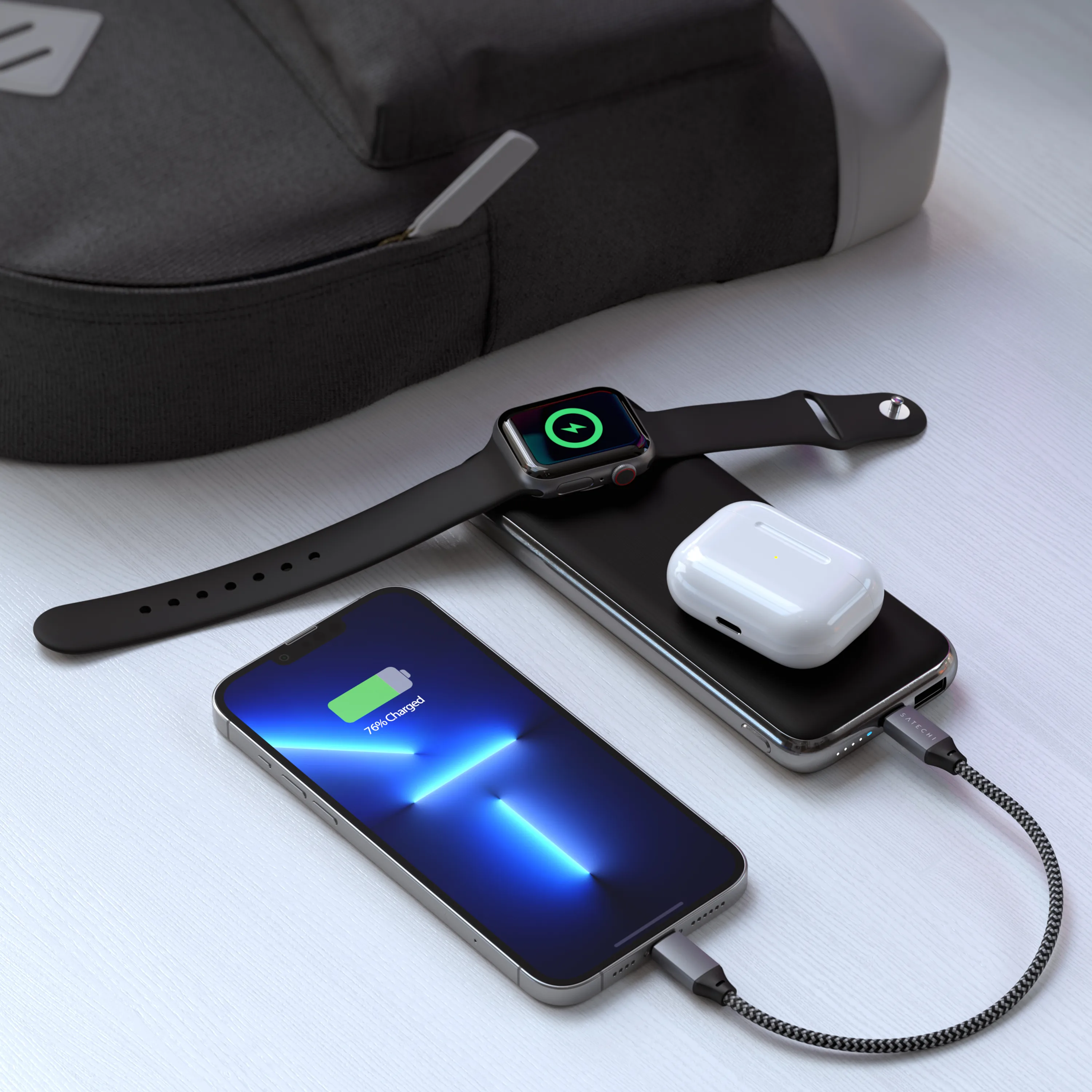 Quatro Wireless Power Bank