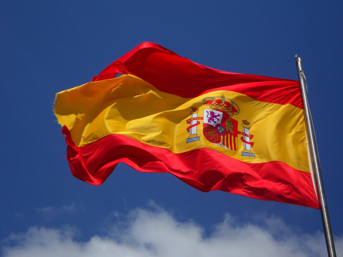 A Spanish flag flying in the wind