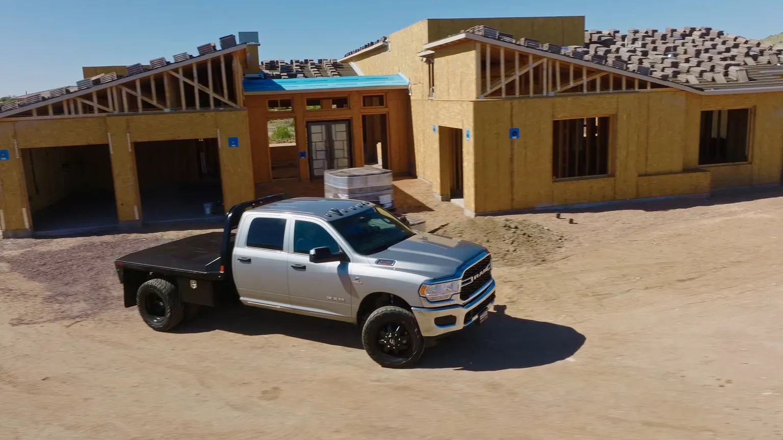 Best Trucks for General Contractors: The Ultimate Guide to All-Around Jobsite Capability Without Sacrificing Style