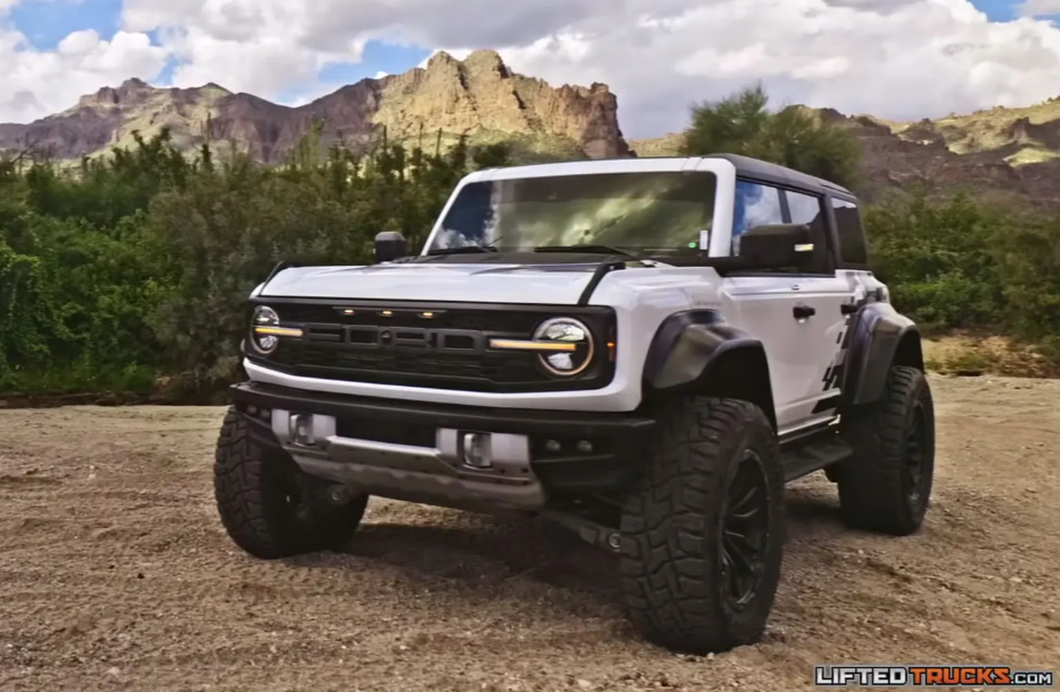 Why the Ford Bronco and Its Variants Are So Popular with Women