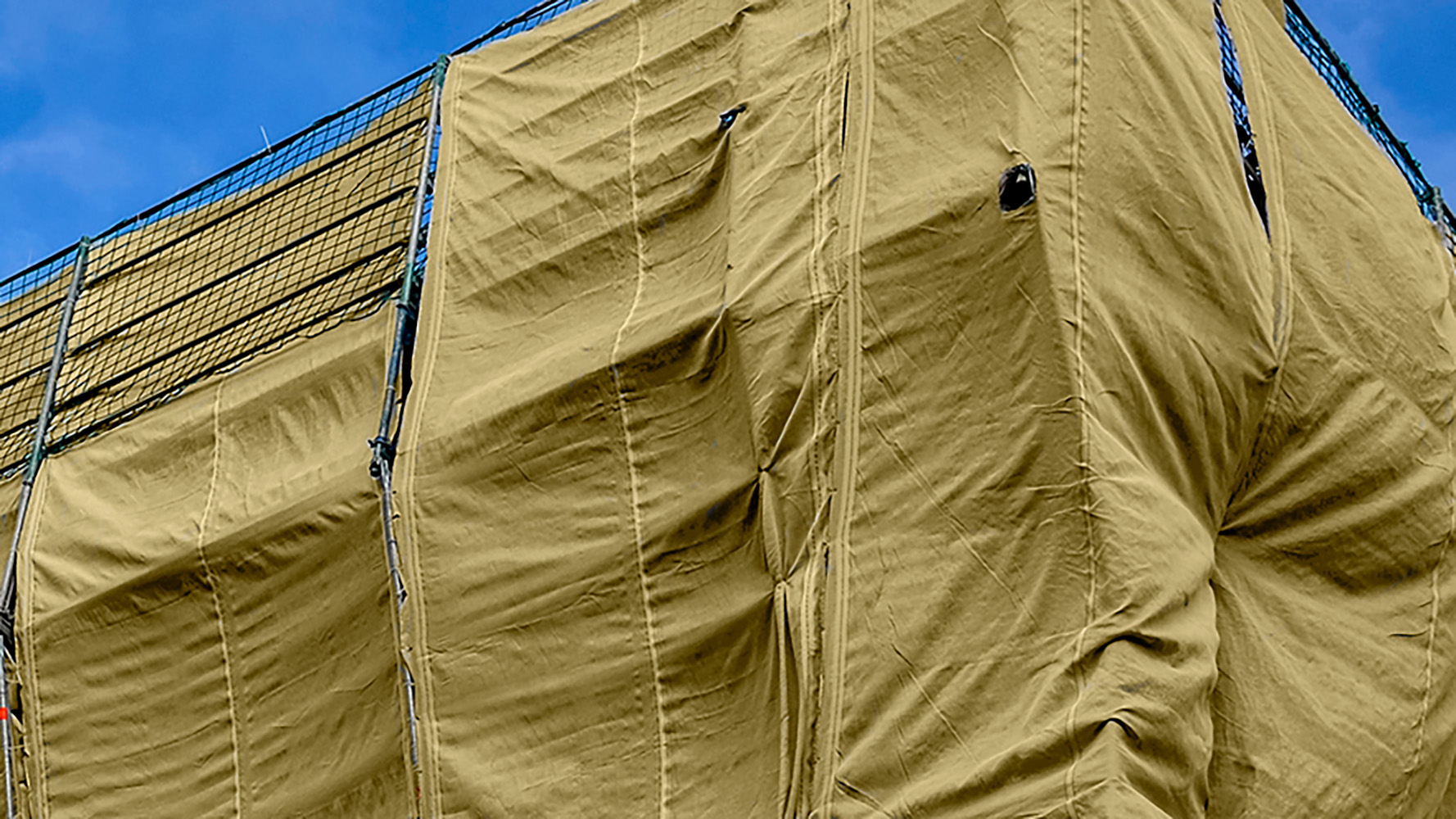 Canvas Tarpaulins, Cat Curtains & Belly Tarps