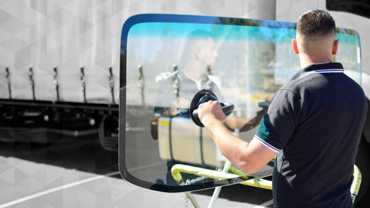 Fleet and truck windscreen replacement