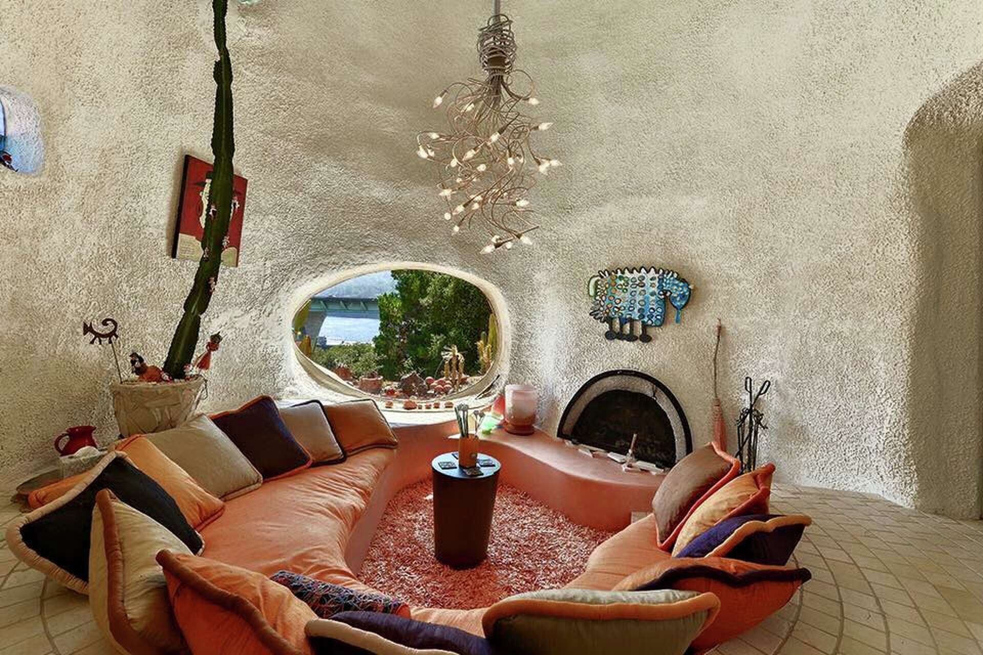 Explore California’s Iconic Flintstone House