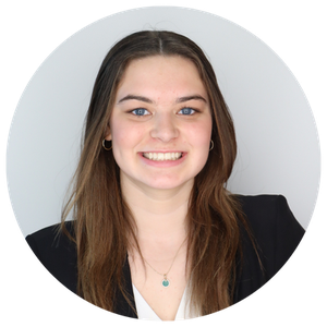 Eleanor Warren's Headshot