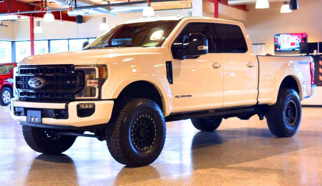 WHY SHOULD YOU BUY A LIFTED TRUCK?