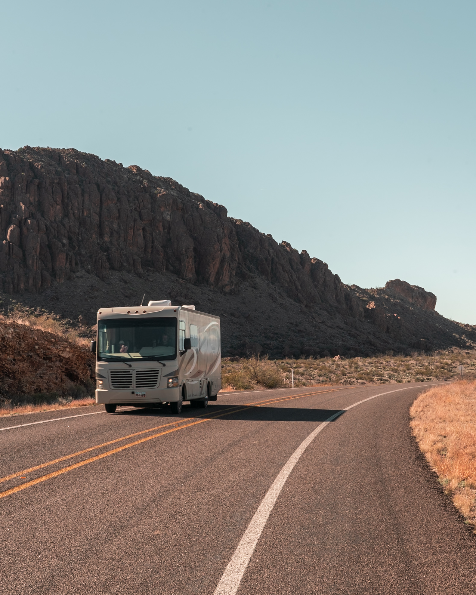 村越弘明/HARRY ROCK ROAD TRIP 30 Favorite Road Trip Songs - Poky Little Wanderer