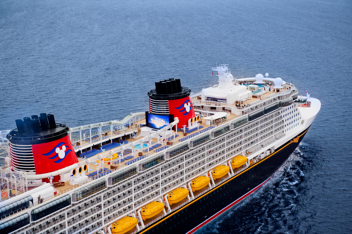 DCL - Disney Dream Exterior