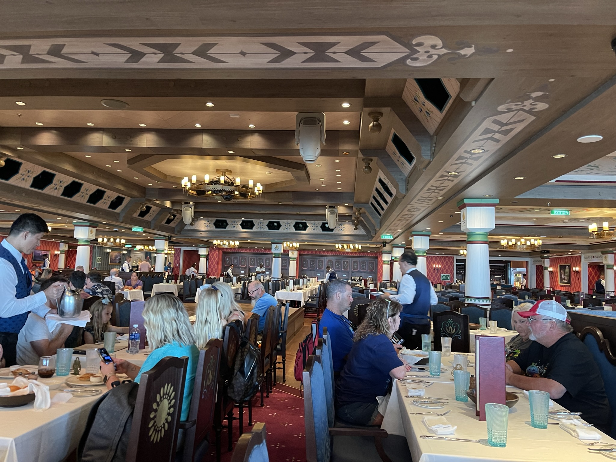 Disney Wish Arendelle A Frozen Dining Adventure