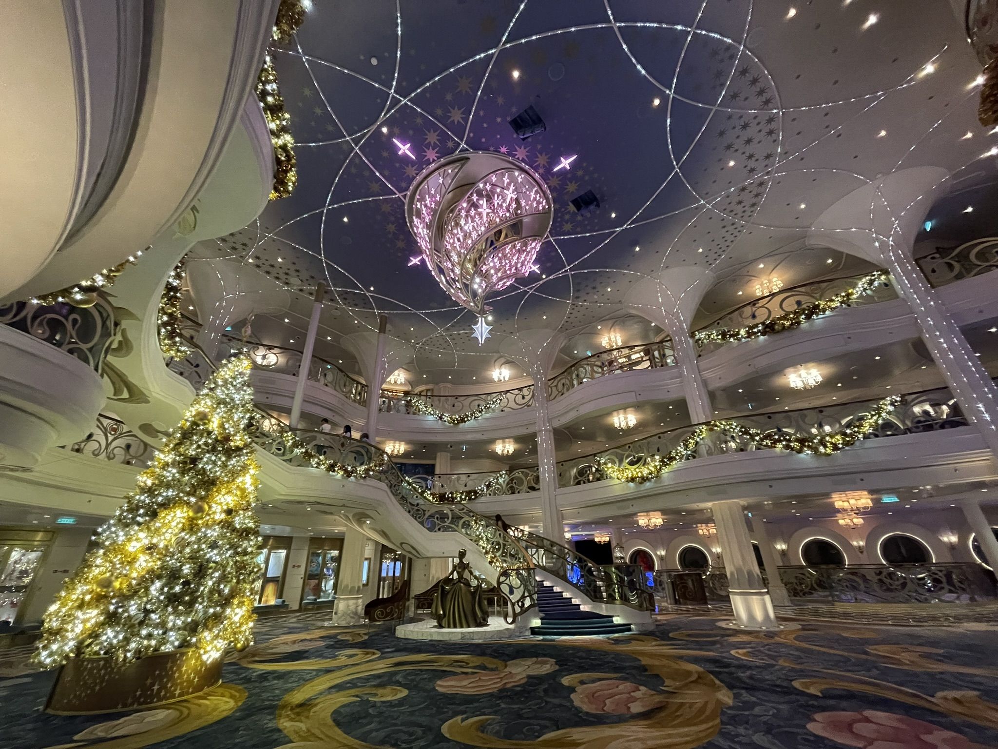 Wish Holiday Grand Hall