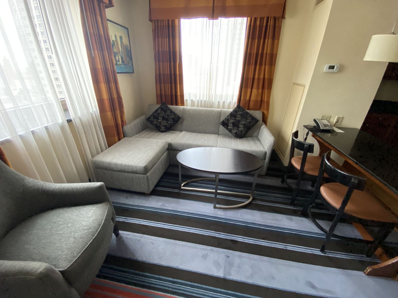 HOTEL23