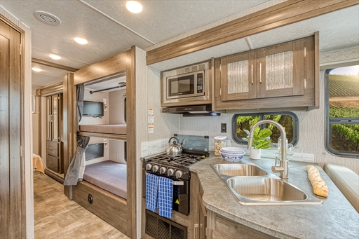 El-Monte-Interior-RV-AF