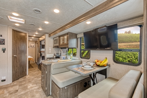 El-Monte-Interior-RV-AF