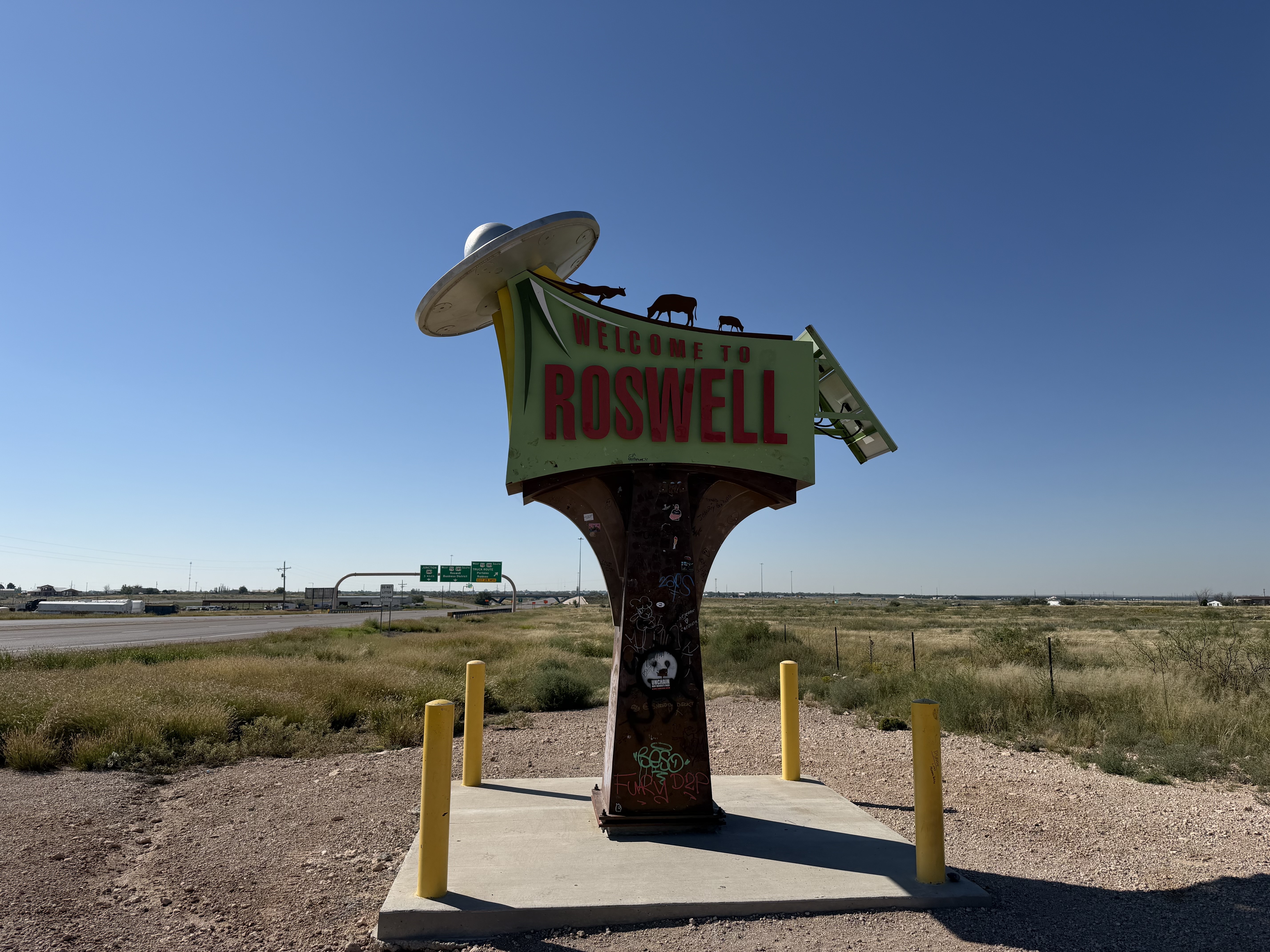 Welcome to Roswell Sign Welcome to Roswell Sign