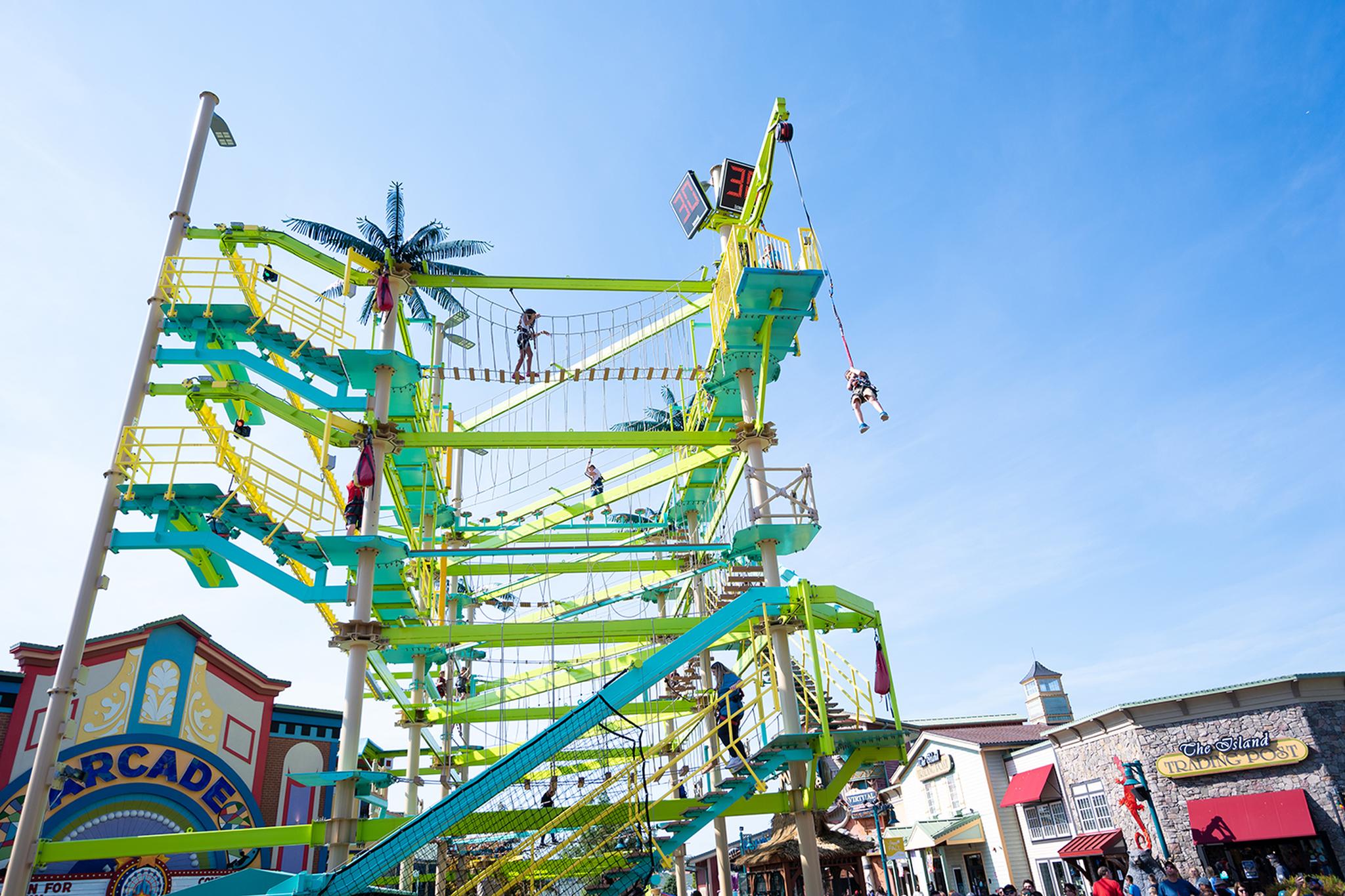 Play | The Island in Pigeon Forge