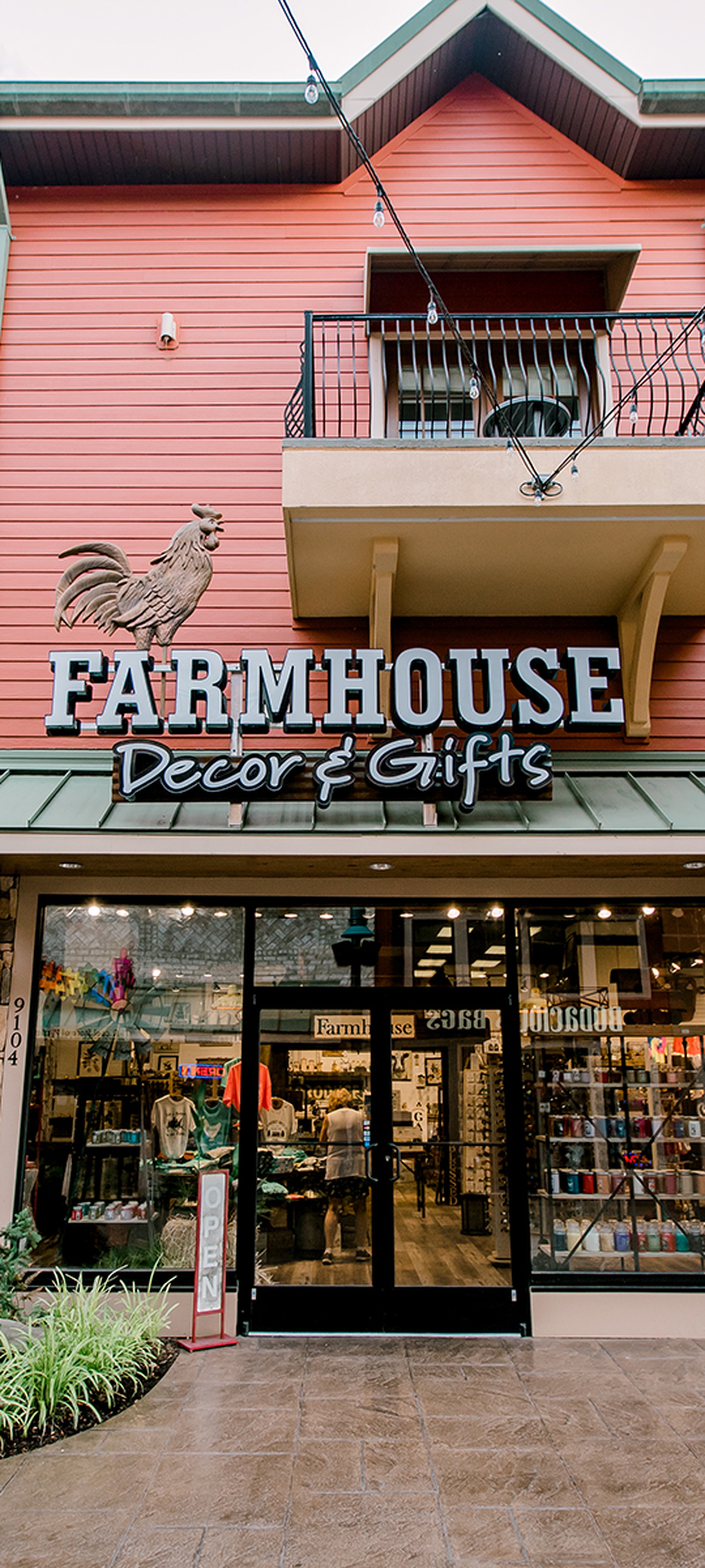 Farmhouse Decor and Gifts at The Island in Pigeon Forge | The Island in ...
