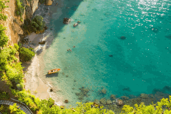 Scenic image of Dominica