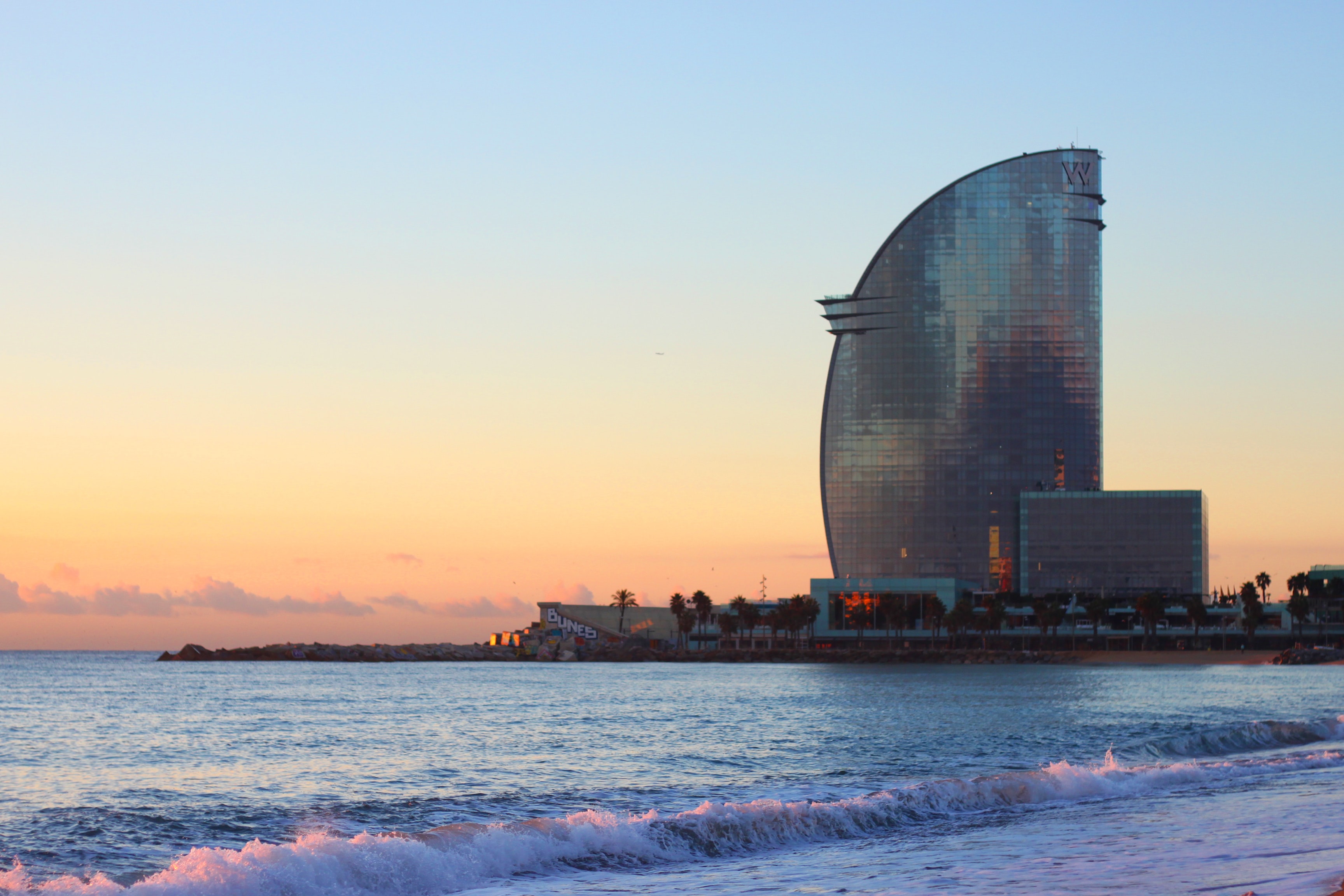 Solar Eclipse in Spain: Italy, France & Spain (Plus)